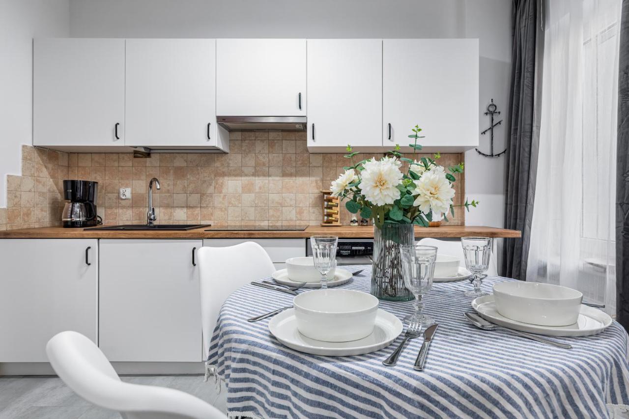 Morski Apartament Arciszewskiego By Noclegi Renters Колобжег Екстериор снимка